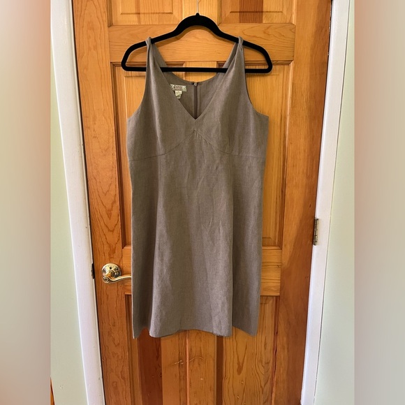 Tommy Bahama Linen Blend Dress Size 12 Beige / Gray Silk Lining V-Neck Back Zip - Picture 1 of 9